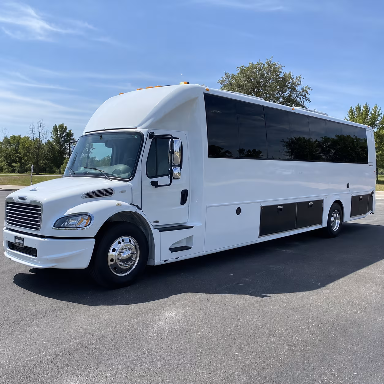 gilroy 40 passenger party bus