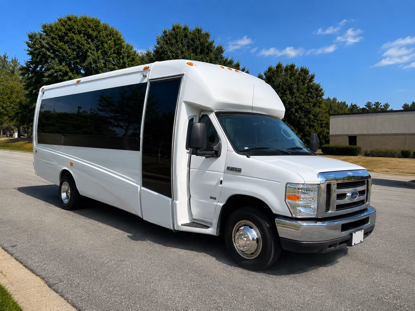 how the distance and duration of your trip affect charter bus rates in salinas