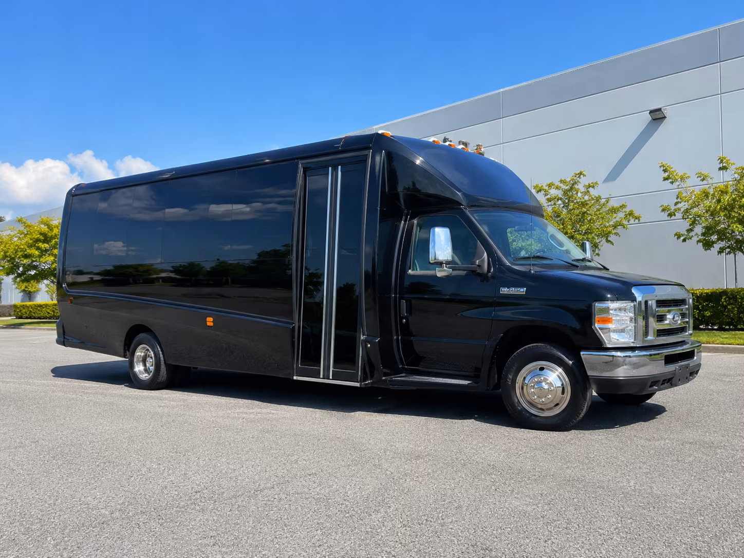 salinas holiday party bus rental