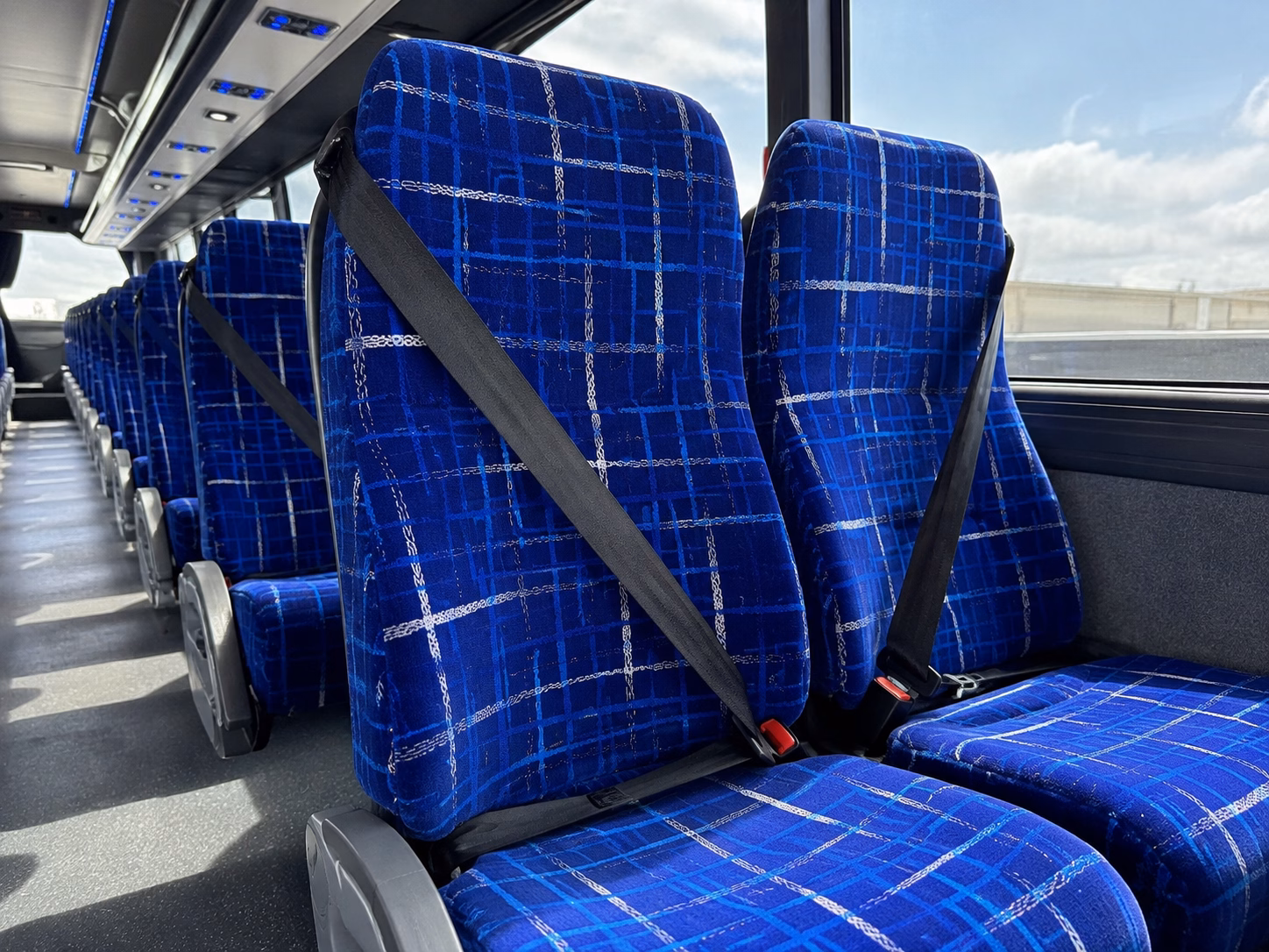 santa cruz timely charter buses for santa cruz corporate outings